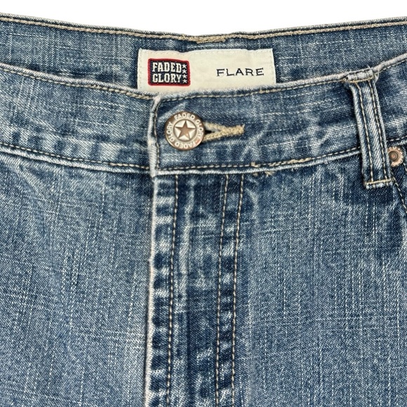 Y2K Faded Glory Embroidered Flare Jeans Womens 14P Boho Style Mid Rise Denim - Picture 5 of 14